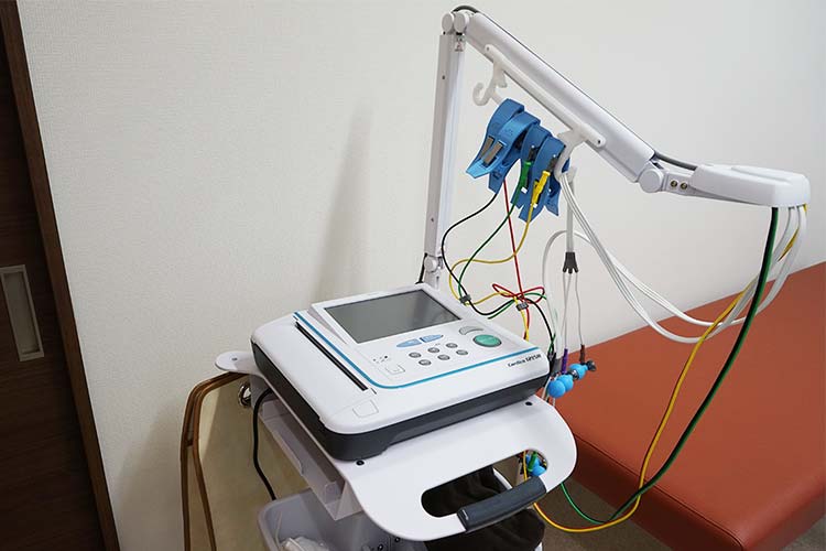 心電図検査装置